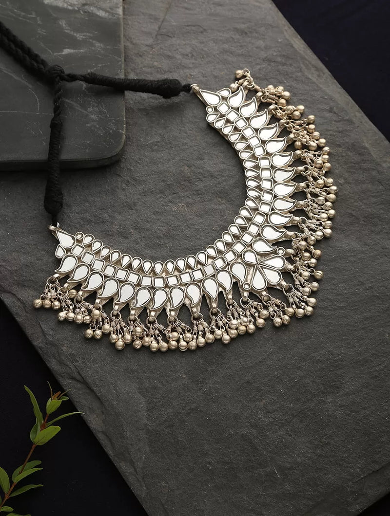 Necklace - Beautiful Glass - White