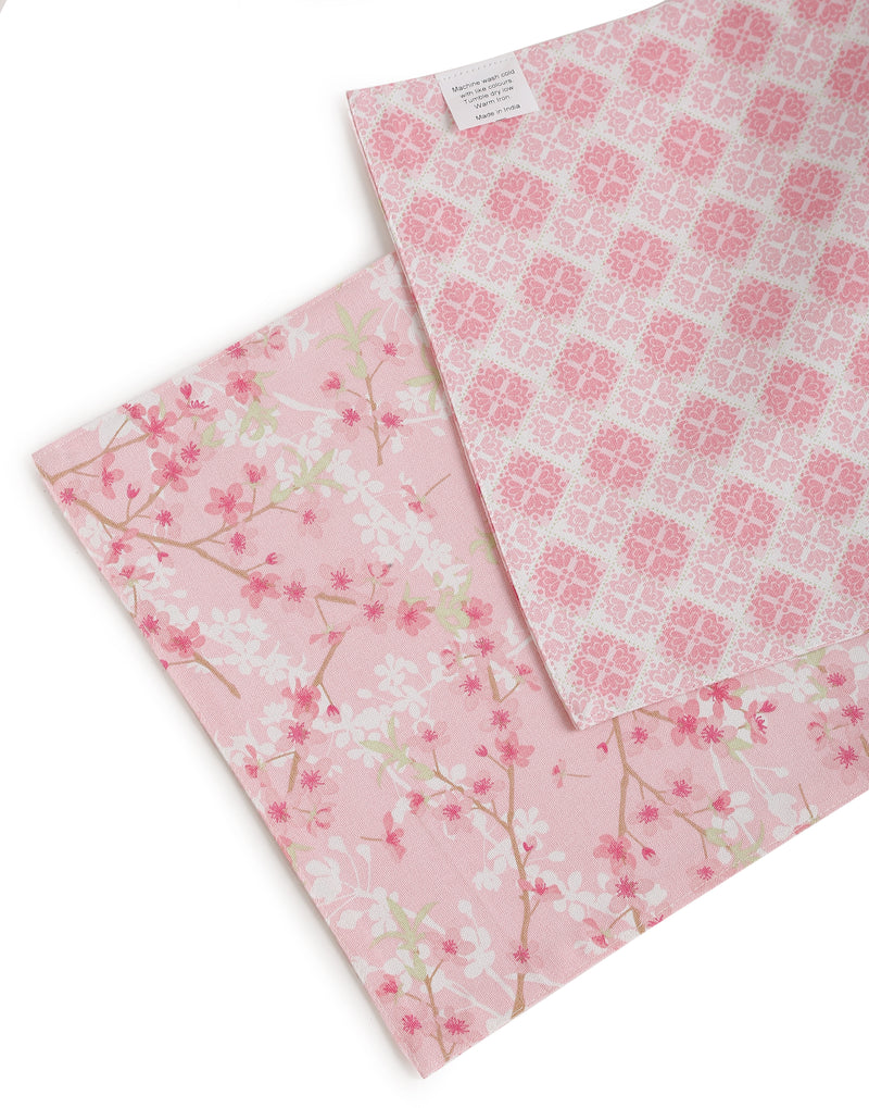 Table Runner - Beautiful Flower pattern reversible in Cotton