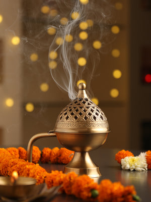 Dome shape brass incense burner with handle