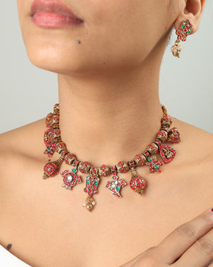 Anahita Floral Kundan Necklace Set