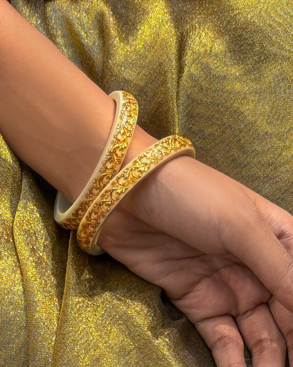 Rajshree Shakha Pola bangles