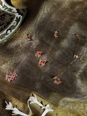 Gajal  Minimal kundan necklace