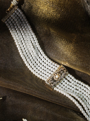 Bela Elegant  Pearl Choker with Jadau  gold plated pendant