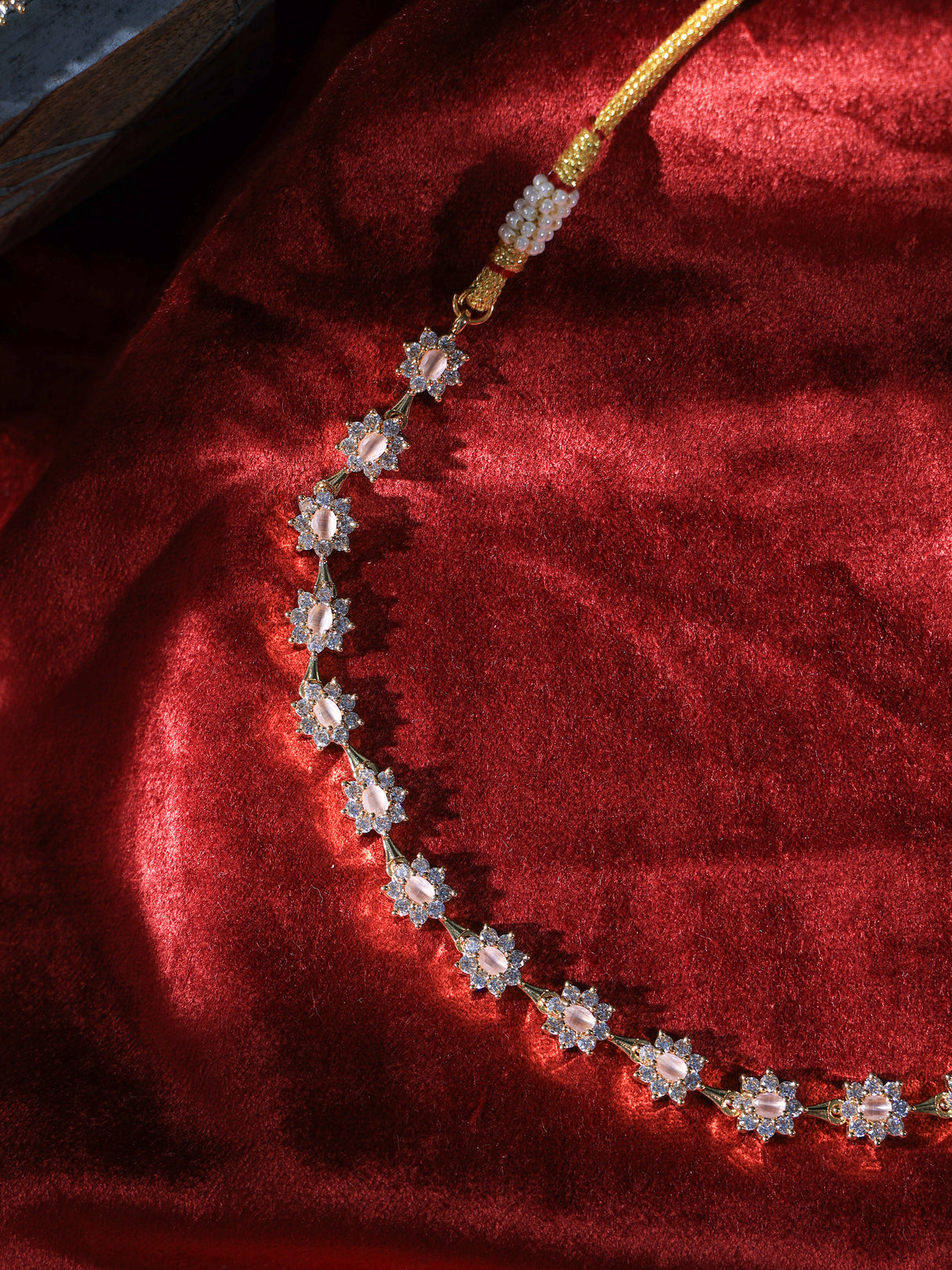 Ansh Flower design necklace set