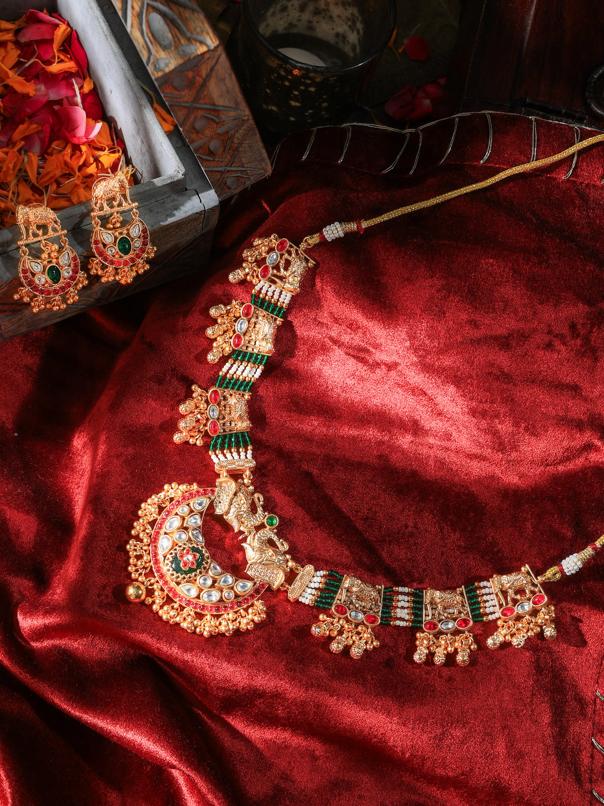 Jayshree Rajwada choker set