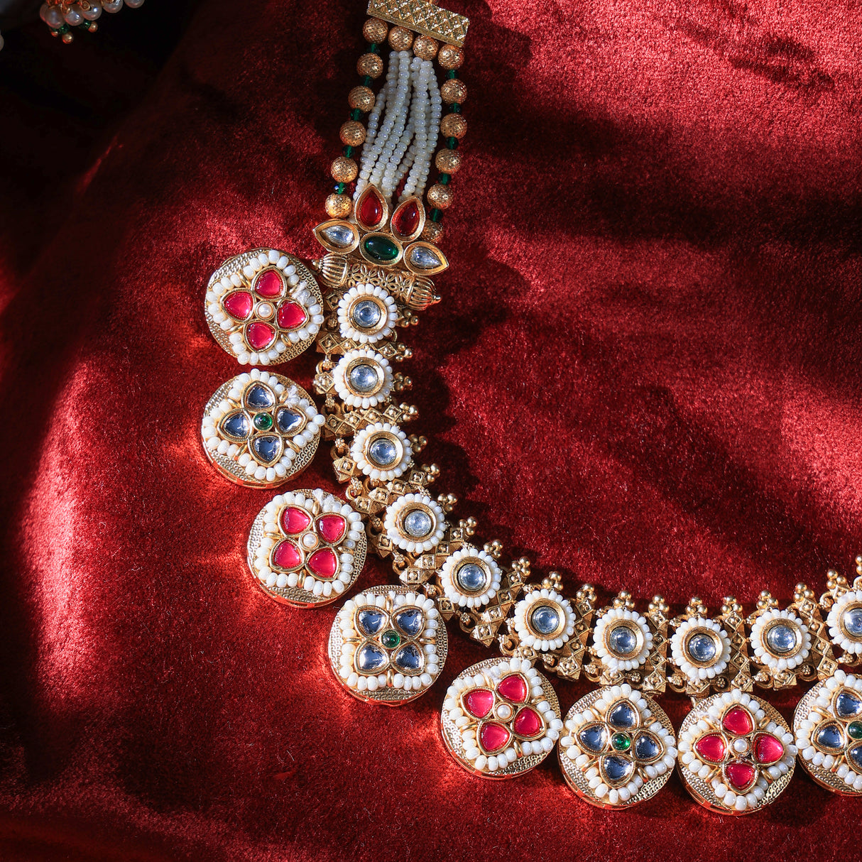 Tara Rajwada choker set