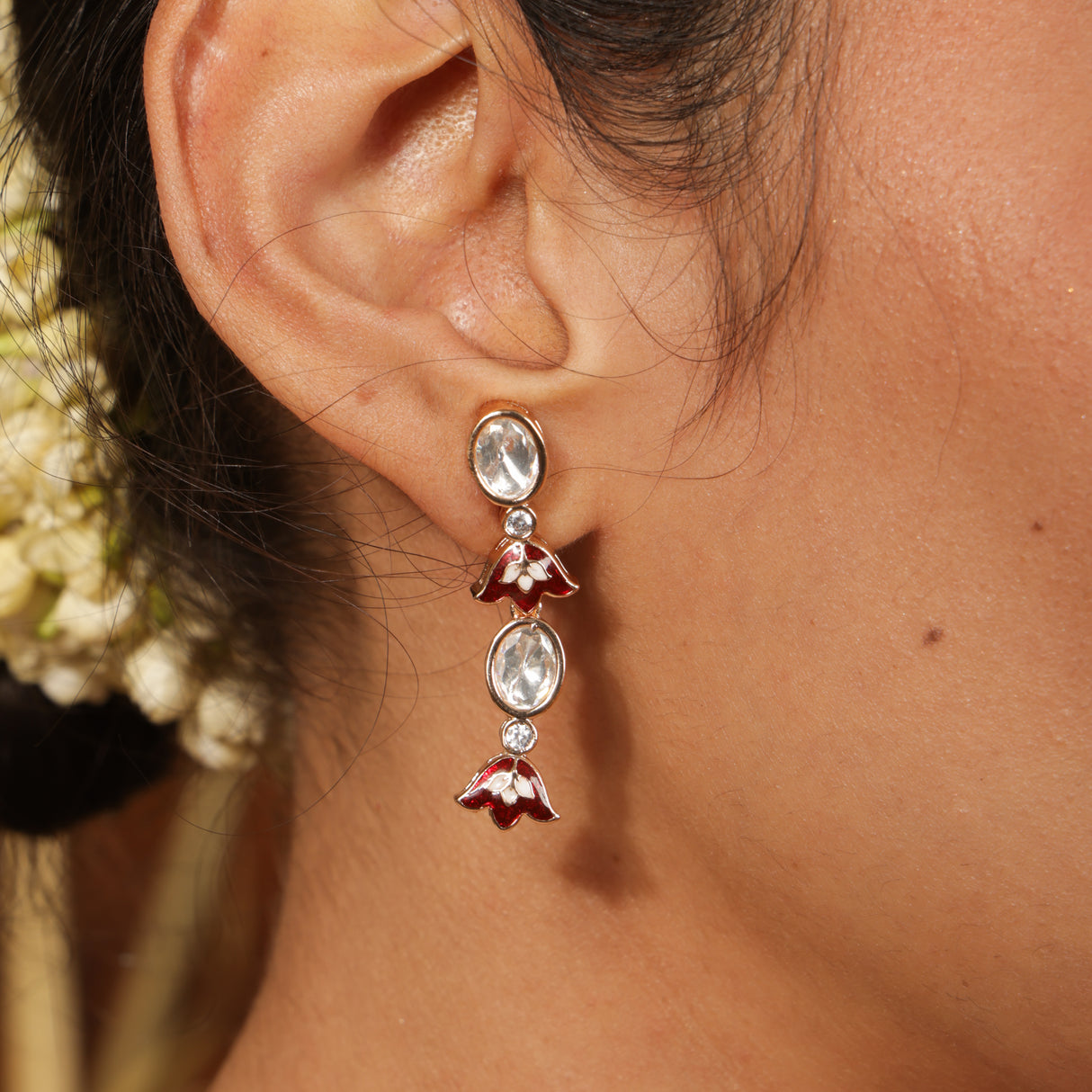 Perlae Red Petal Kundan Necklace Set