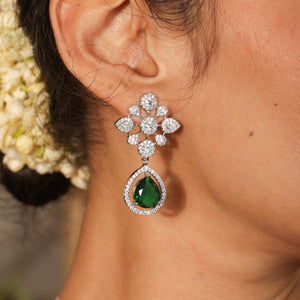 Tahira Emerald Elegance Layered Necklace Set
