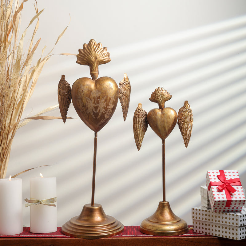 Heart shaped table decor