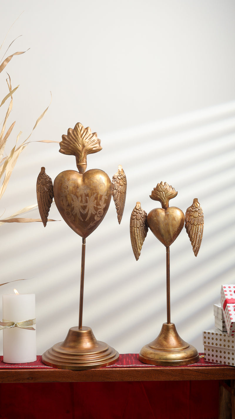 Heart shaped table decor