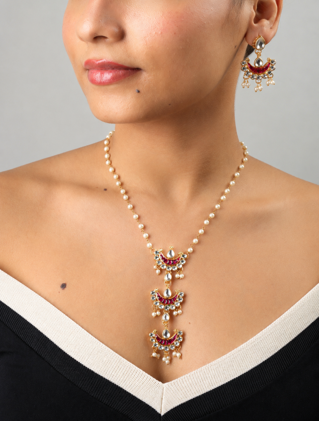 Roxana Pearl & Kundan Layered Pendant Necklace Set
