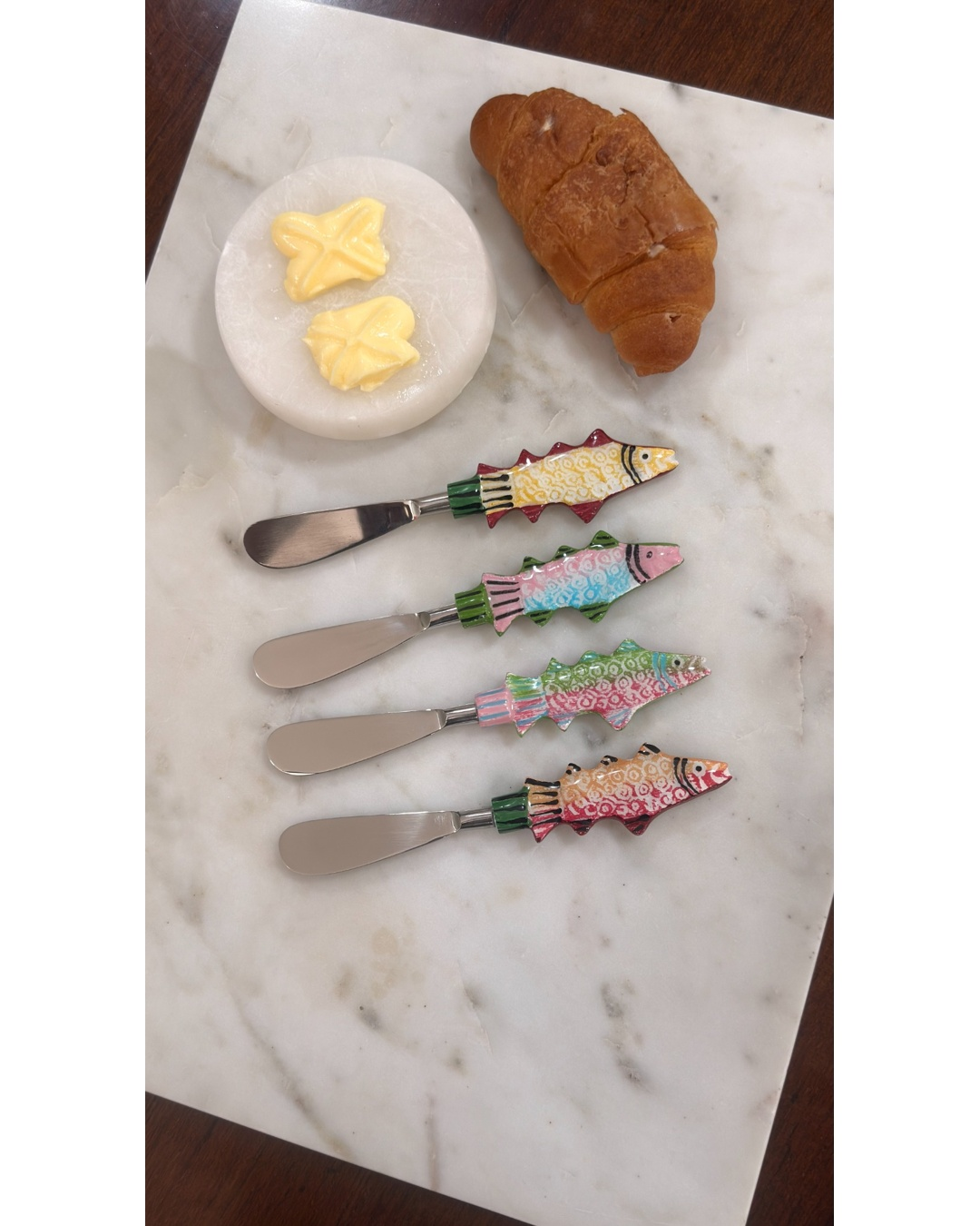 Hand-Painted Fish Cheese Spreader Knives (Set of 4)