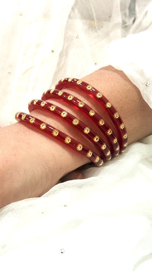 Ishq Acrylic WithBrass Plated flower Bangles