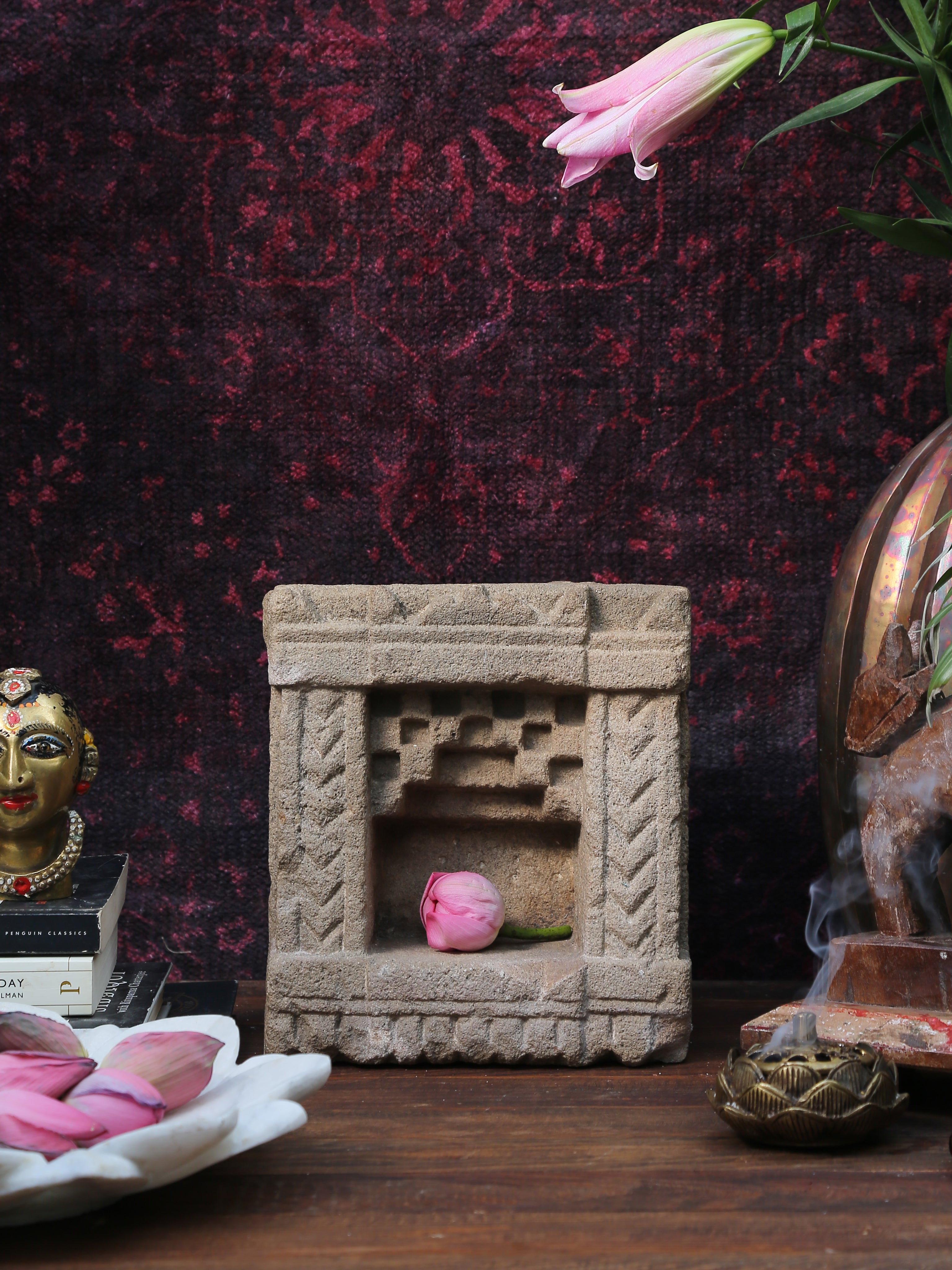 Vintage Wall Decor - Stone Ala in rustic finish